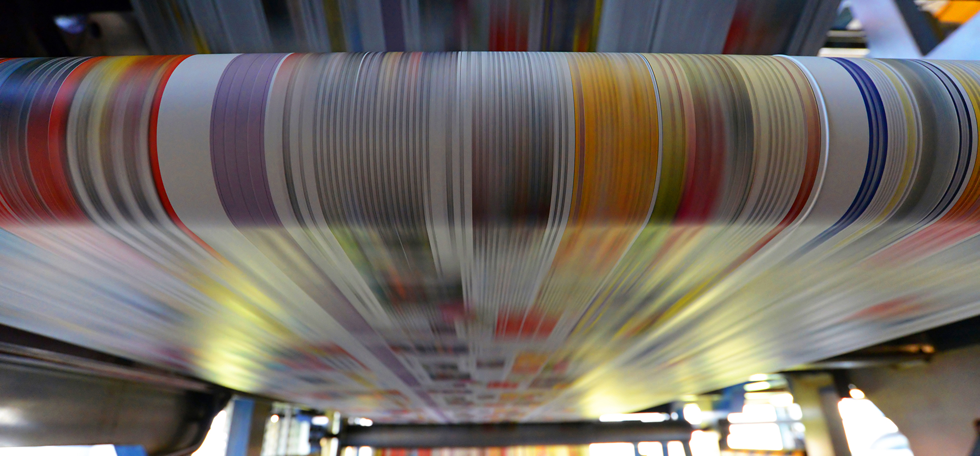 Printing,of,coloured,newspapers,with,an,offset,printing,machine,at